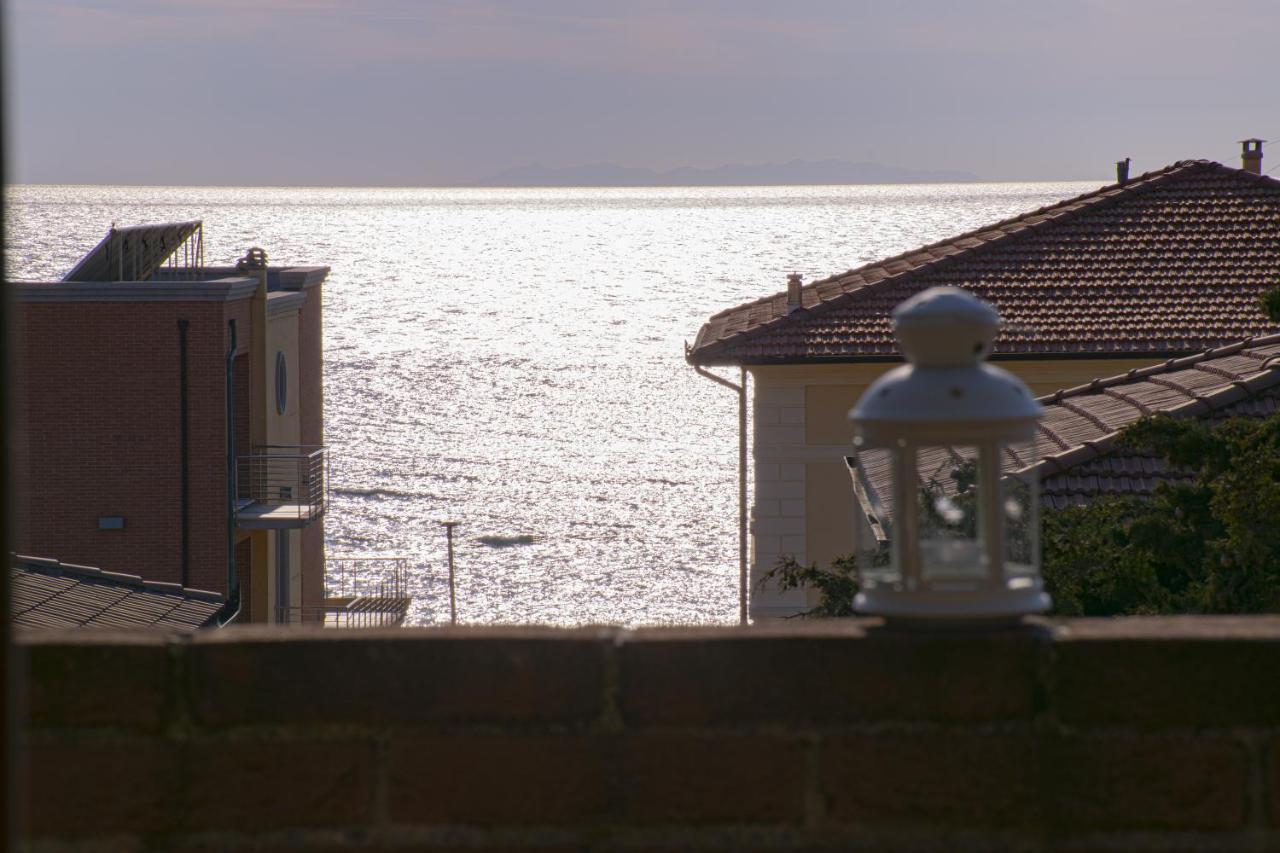 Casa Myconis 68Mq A Due Passi Dal Mare Di San Vincenzo Lägenhet Exteriör bild