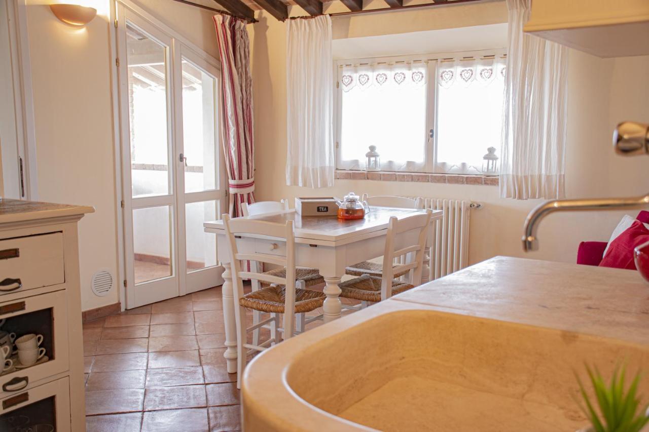 Casa Myconis 68Mq A Due Passi Dal Mare Di San Vincenzo Lägenhet Exteriör bild